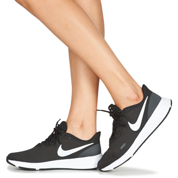 Nike REVOLUTION 5 Fekete  / Fehér