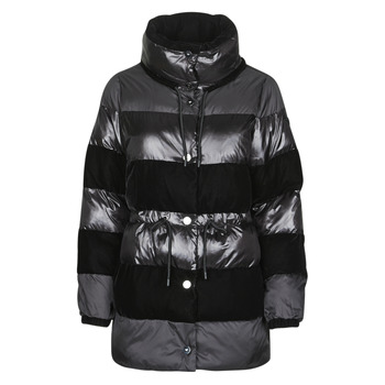 Ruhák Női Steppelt kabátok Emporio Armani 6H2B80 Fekete 