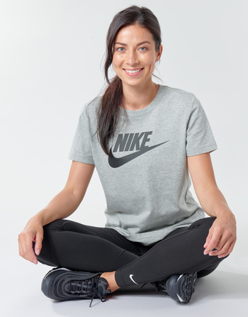 Nike W NSW TEE ESSNTL ICON FUTUR Szürke