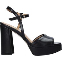Cipők Női Szandálok / Saruk Grace Shoes 174002 Fekete 