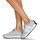 Cipők Rövid szárú edzőcipők New Balance 327 Bézs / Fehér