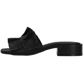 Cipők Női Papucsok Bueno Shoes 22WS4905 Fekete 