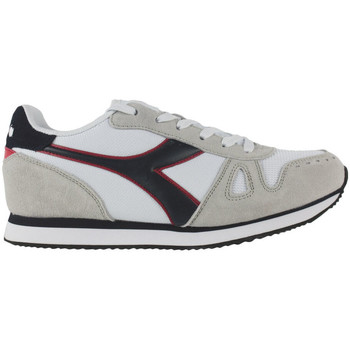 Cipők Férfi Rövid szárú edzőcipők Diadora simple run c6257 Fehér