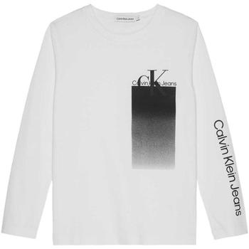 Ruhák Fiú Rövid ujjú pólók Calvin Klein Jeans  Fehér