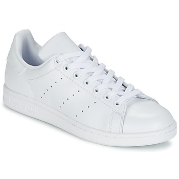 Cipők Rövid szárú edzőcipők adidas Originals STAN SMITH Fehér