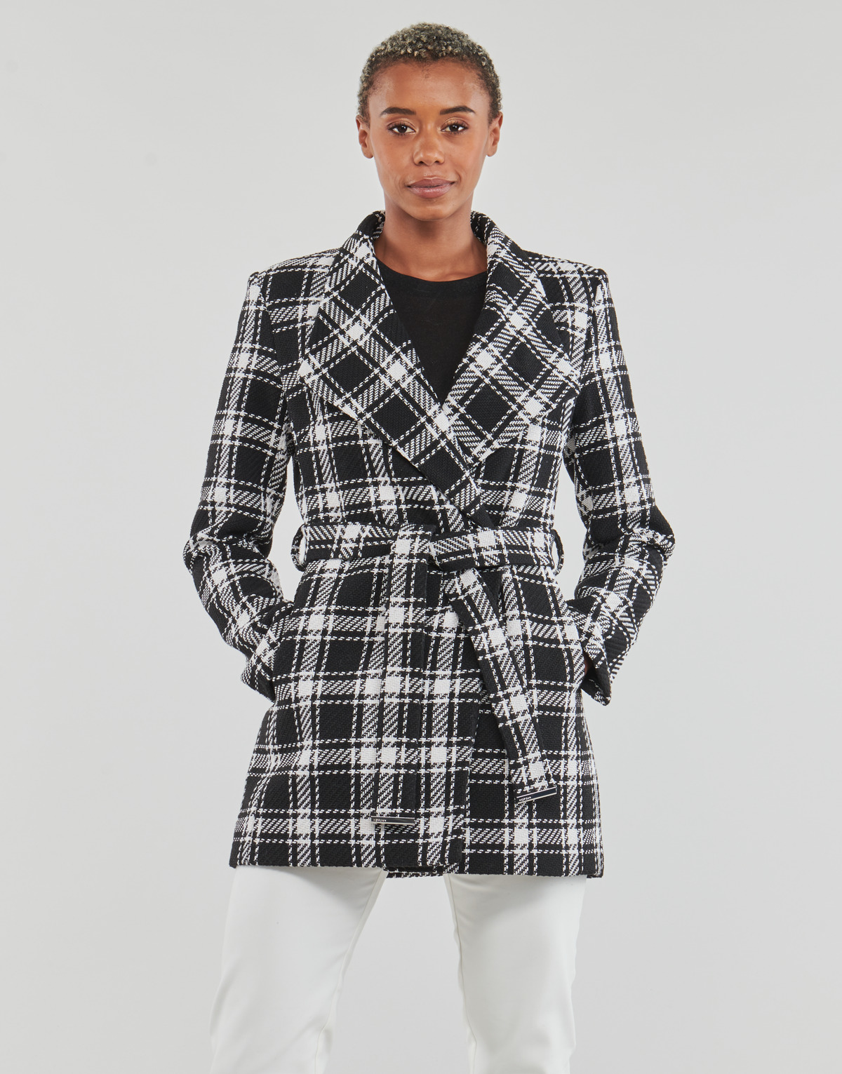Ruhák Női Kabátok Morgan GRAFIC Fekete  / Fehér