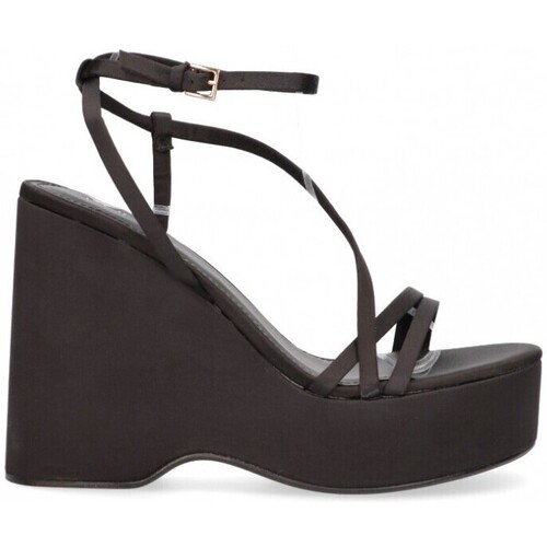 Cipők Női Szandálok / Saruk Luna Trend 67916 Fekete 