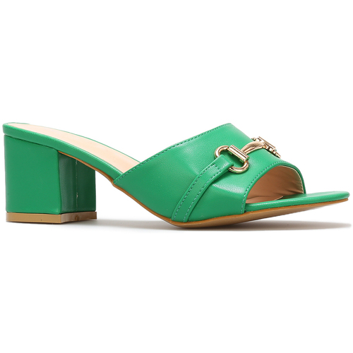 Cipők Női Lábujjközös papucsok La Modeuse 65563_P151462 Zöld