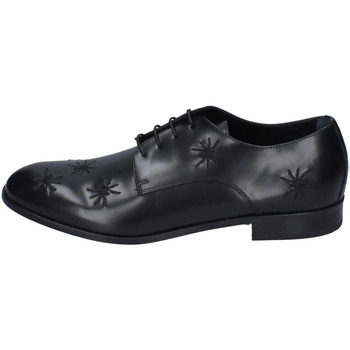 Cipők Férfi Oxford cipők & Bokacipők Eveet EZ162 Fekete 