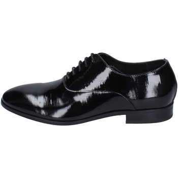 Cipők Férfi Oxford cipők & Bokacipők Eveet EZ228 Fekete 