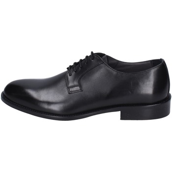 Cipők Férfi Oxford cipők & Bokacipők Pollini EZ821 Fekete 