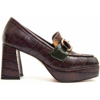 Cipők Női Félcipők Leindia 84818 Barna