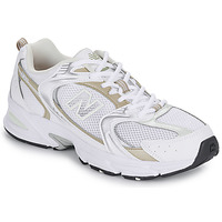 Cipők Rövid szárú edzőcipők New Balance 530 Fehér / Bézs