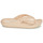 Cipők Lábujjközös papucsok Crocs Classic Flip v2 Bézs