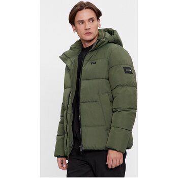 Ruhák Férfi Steppelt kabátok Calvin Klein Jeans K10K110336 Zöld