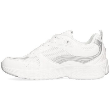 Cipők Női Rövid szárú edzőcipők MTNG 74900 Fehér