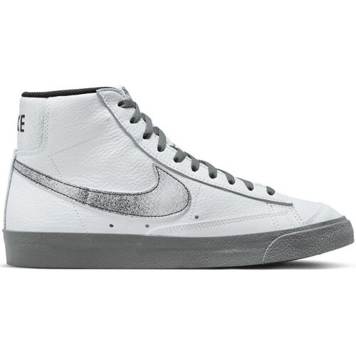 Cipők Férfi Divat edzőcipők Nike DV7194 Fehér