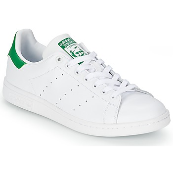 Cipők Rövid szárú edzőcipők adidas Originals STAN SMITH Fehér / Zöld